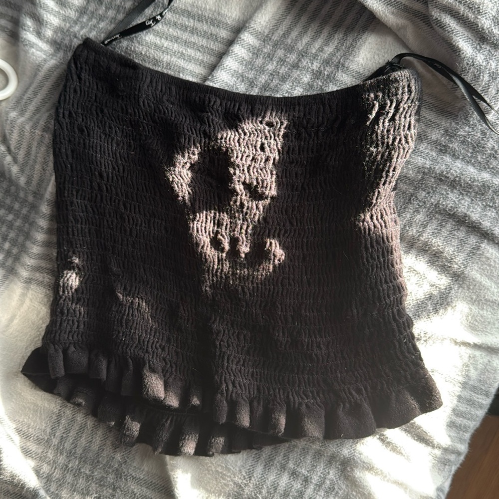 black tube top